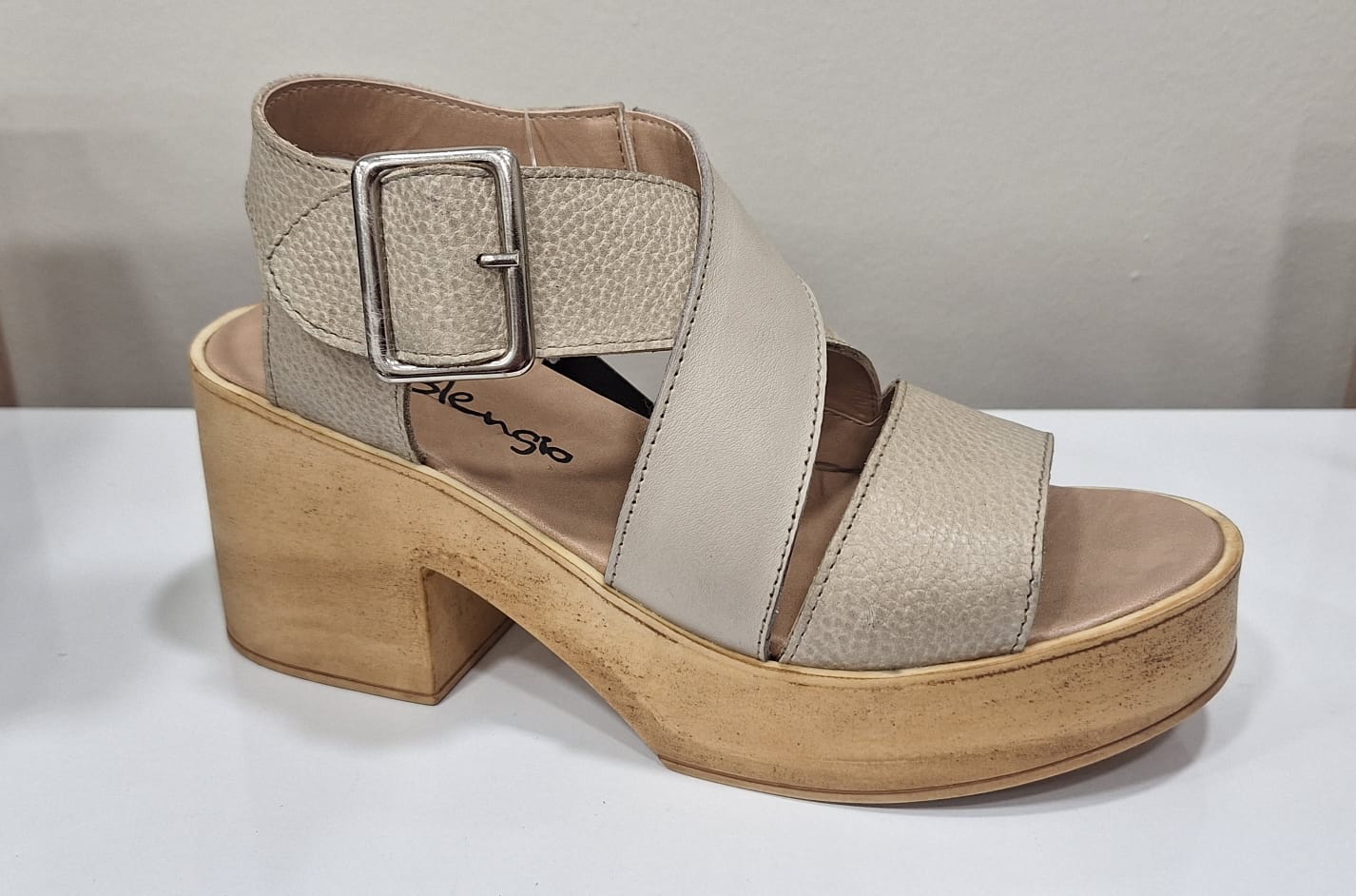 SORRENTO SANDALIAS